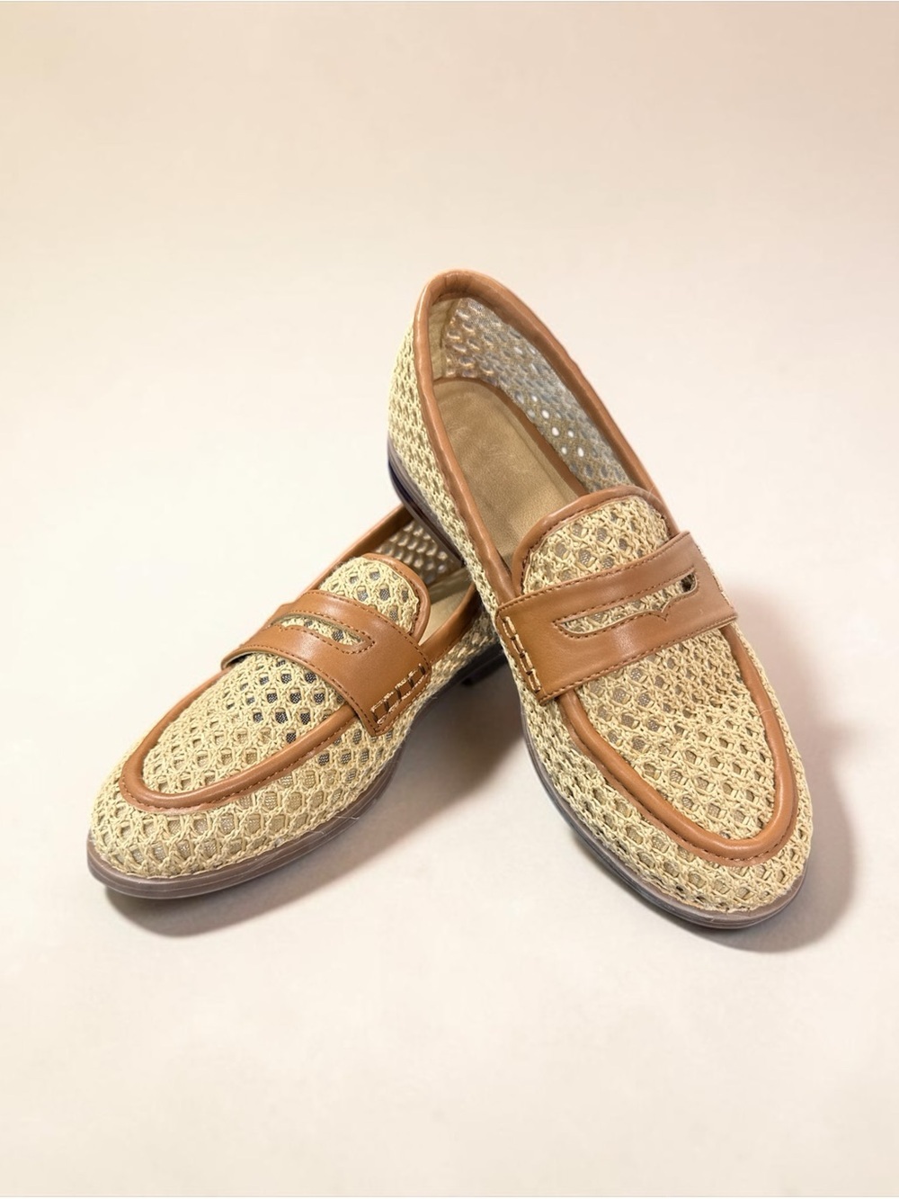 Universal Thread Tan Woven Loafers with Brown Trim- like new! Size 6